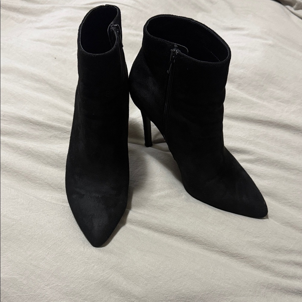 Charles David Black Heeled Boots